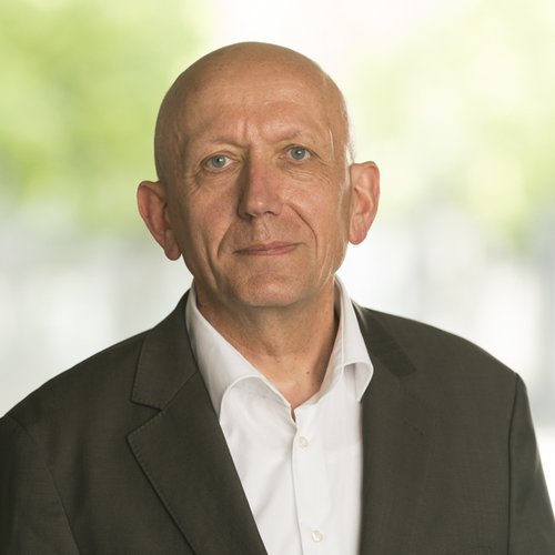 Dr. Holger Backhaus-Maul