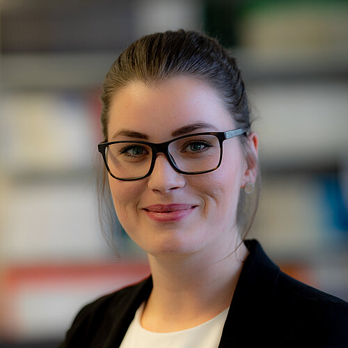 Profile photo of  Ina Kaufhold
