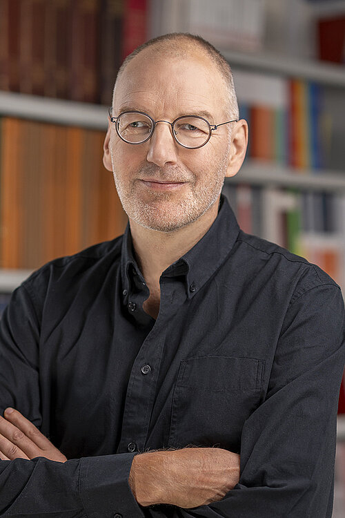 Profile photo of Dr. Stefan Rüb