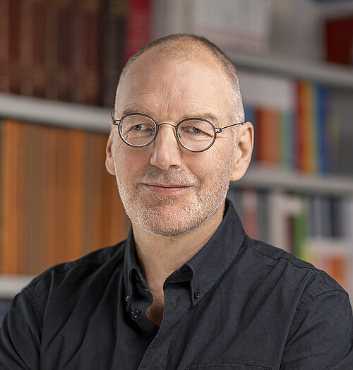 Profile photo of Dr. Stefan Rüb
