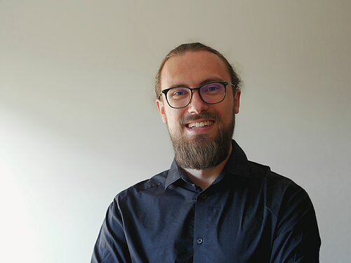 Profile photo of Dr. Julian B. Axenfeld