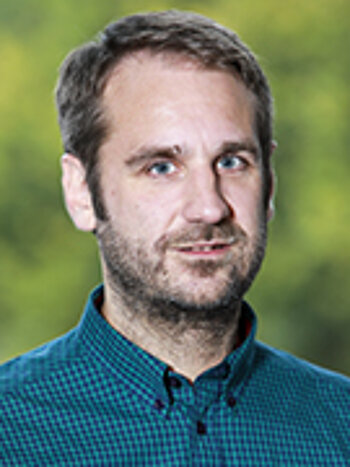 Profile photo of  Tim Schröder