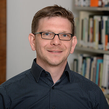 Profile photo of Dr. Sascha Hölig