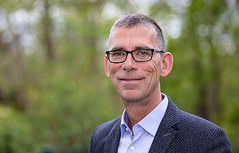 Profile photo of Prof. Dr. Oliver Razum