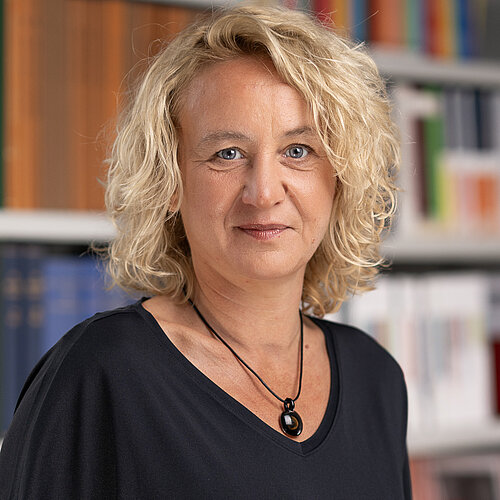 Dr. Natalie Grimm